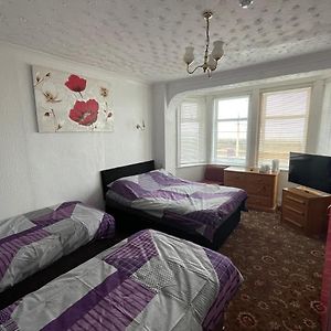 Family Room 2 2